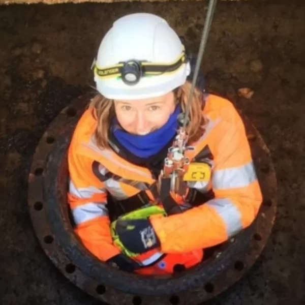 Zoe of Lifeline Rescue Solutions getting inside a tunnel